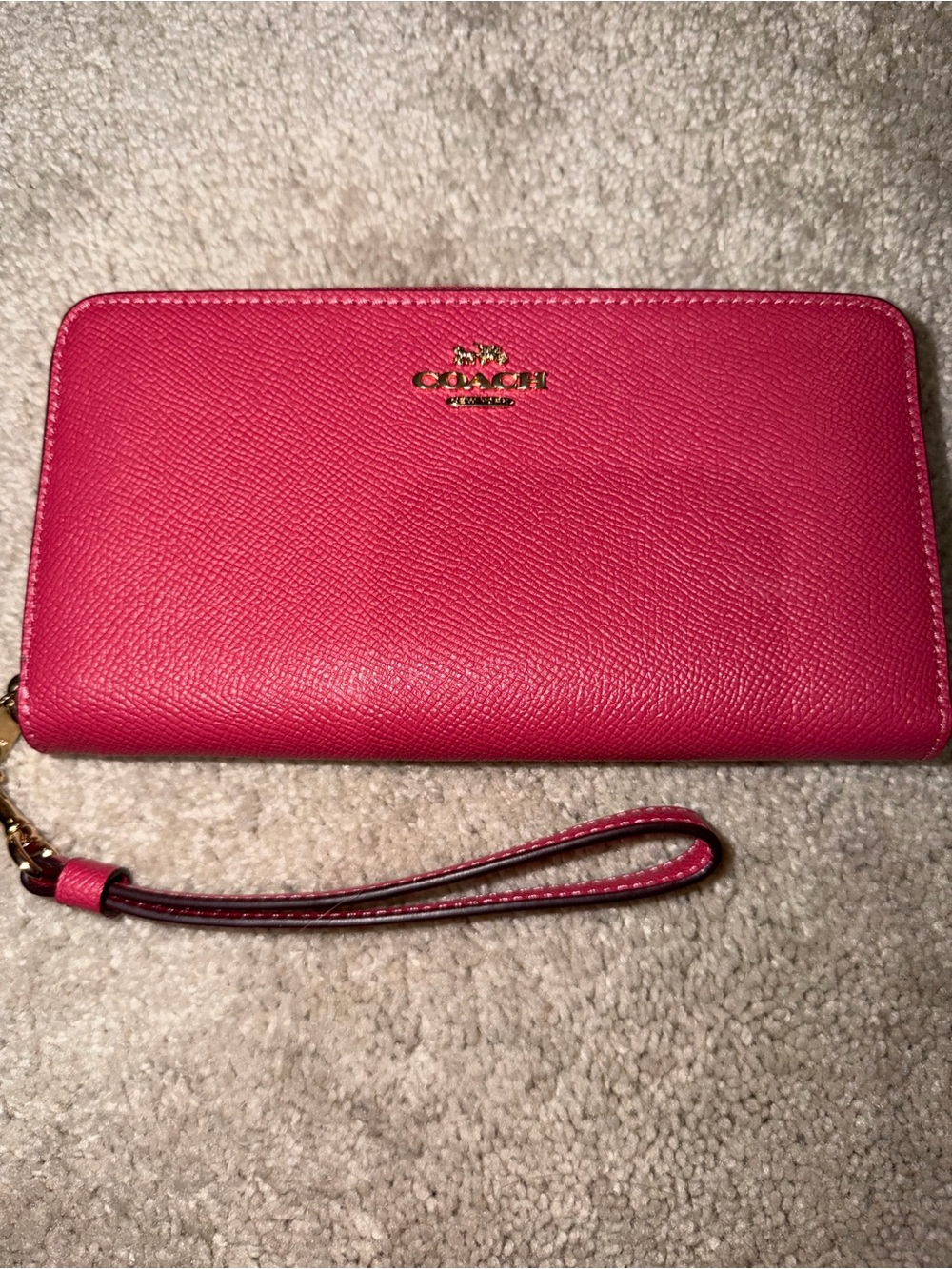Coach Pebbled Leather Wristlet in Fuchsia Pink with Gold Hardware